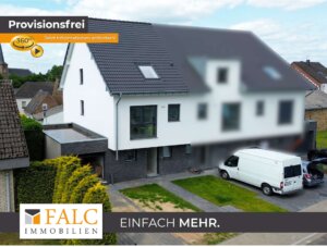 Modernes Neubau-Einfamilienhaus mit Garage, Stellplatz, großer Terrasse und Garten